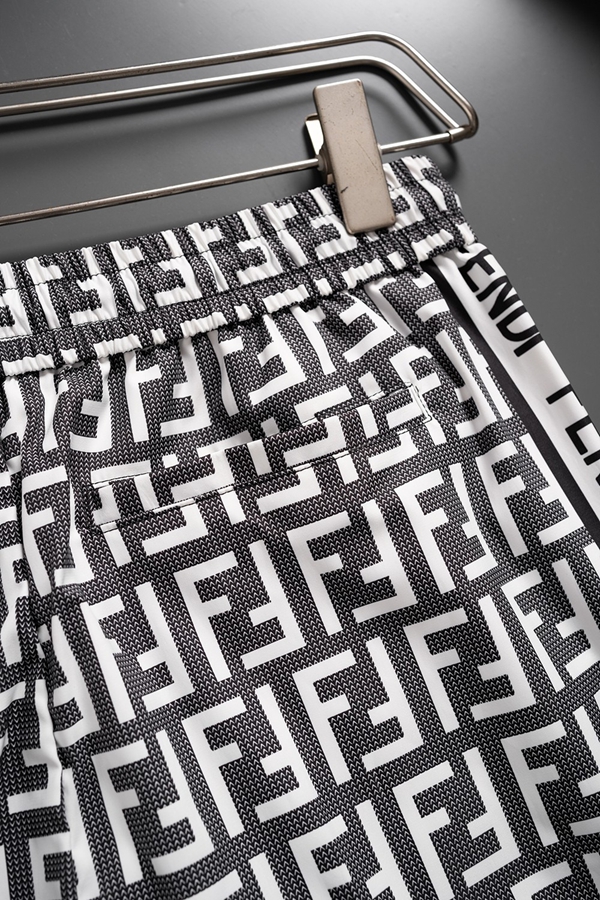 ブランドハーフパンツ着用イメージ